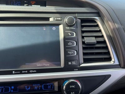 2019 Toyota Highlander Limited Platinum