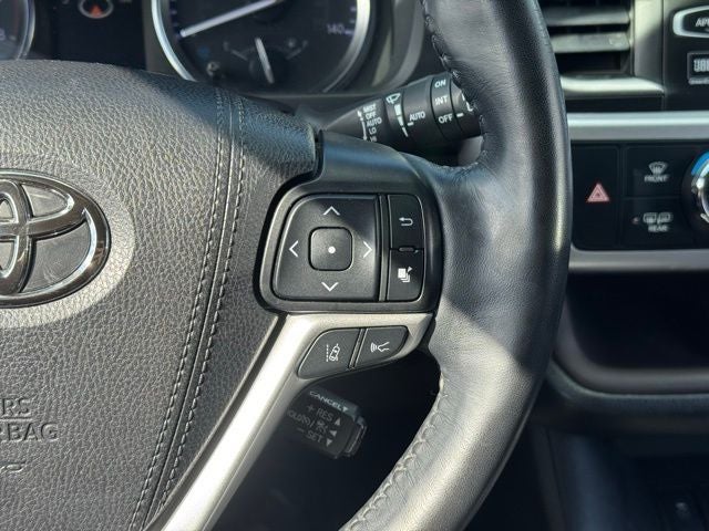 2019 Toyota Highlander Limited Platinum