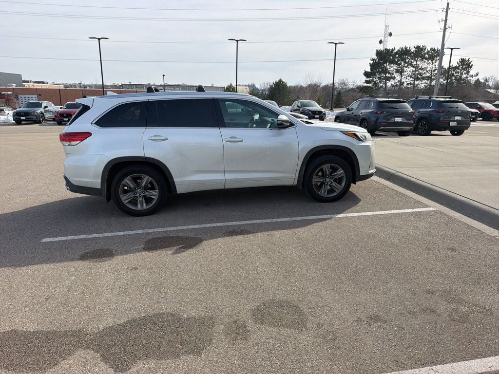 2019 Toyota Highlander Limited Platinum