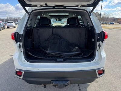2019 Toyota Highlander Limited Platinum