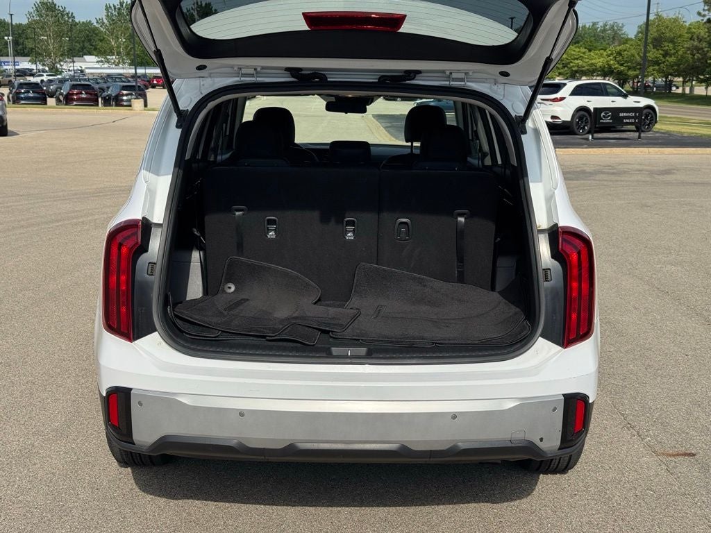 2023 Kia Telluride LX