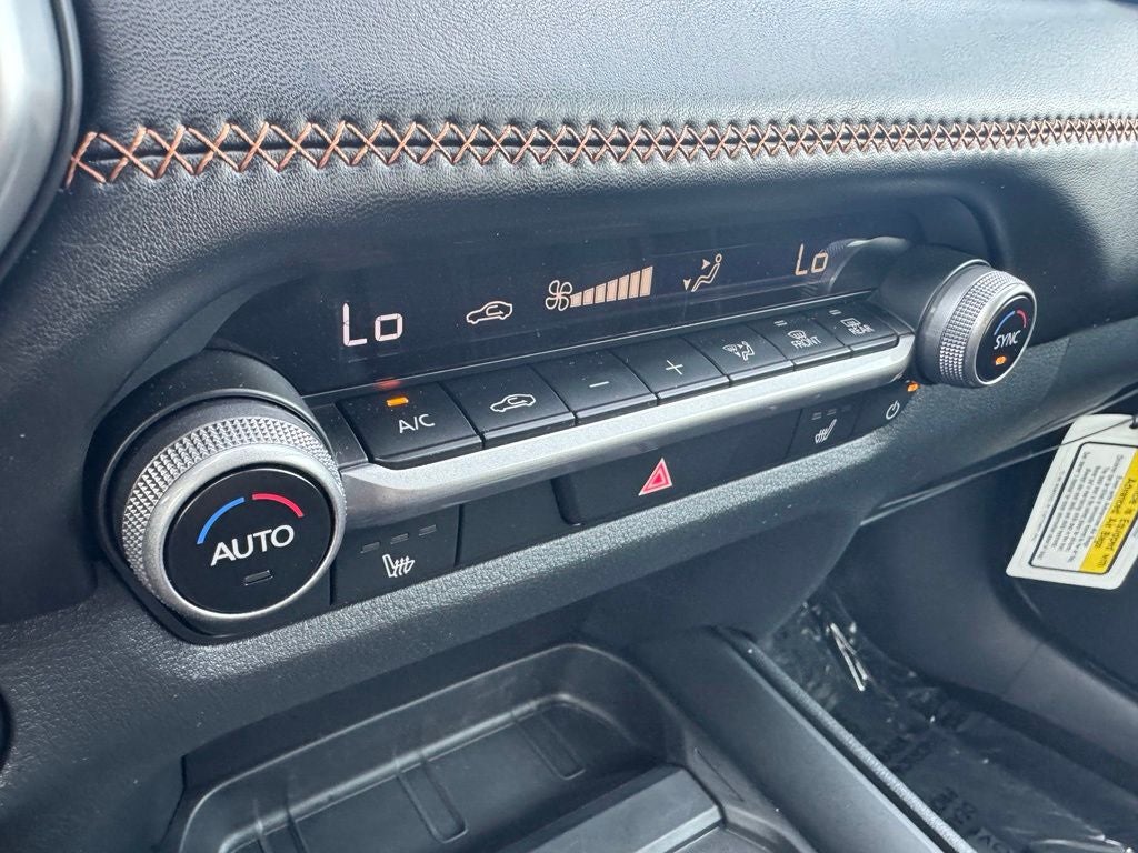 2025 Mazda Mazda CX-50 Hybrid Premium