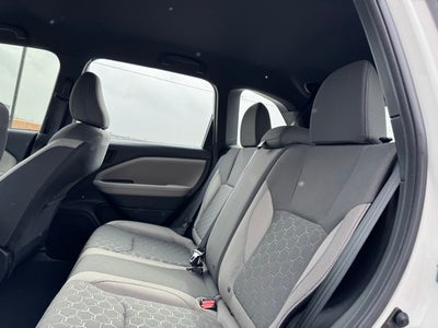 2025 Subaru Forester Base