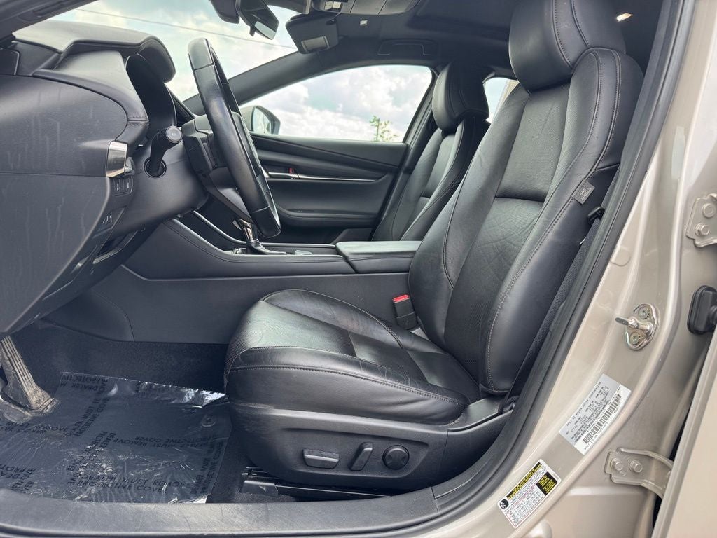 2022 Mazda Mazda3 Premium