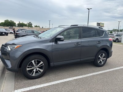 2018 Toyota RAV4 XLE