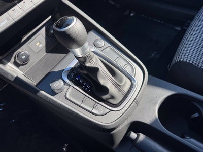 2023 Hyundai Kona SE