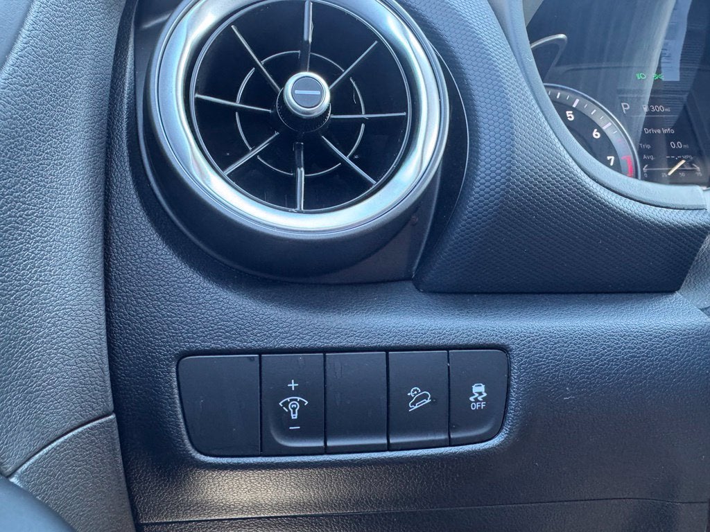 2023 Hyundai Kona SE