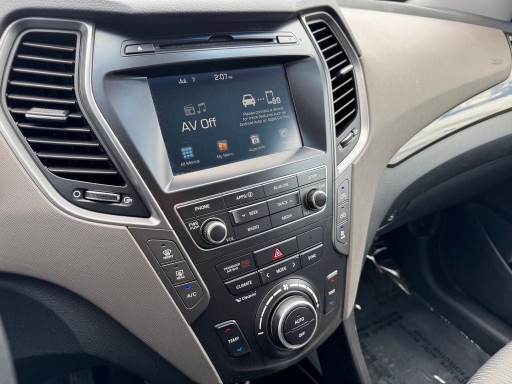 2018 Hyundai Santa Fe SE