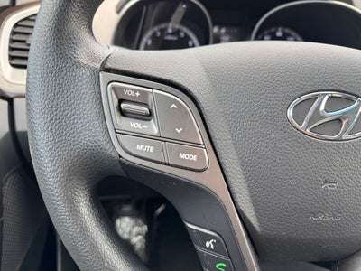 2018 Hyundai Santa Fe SE
