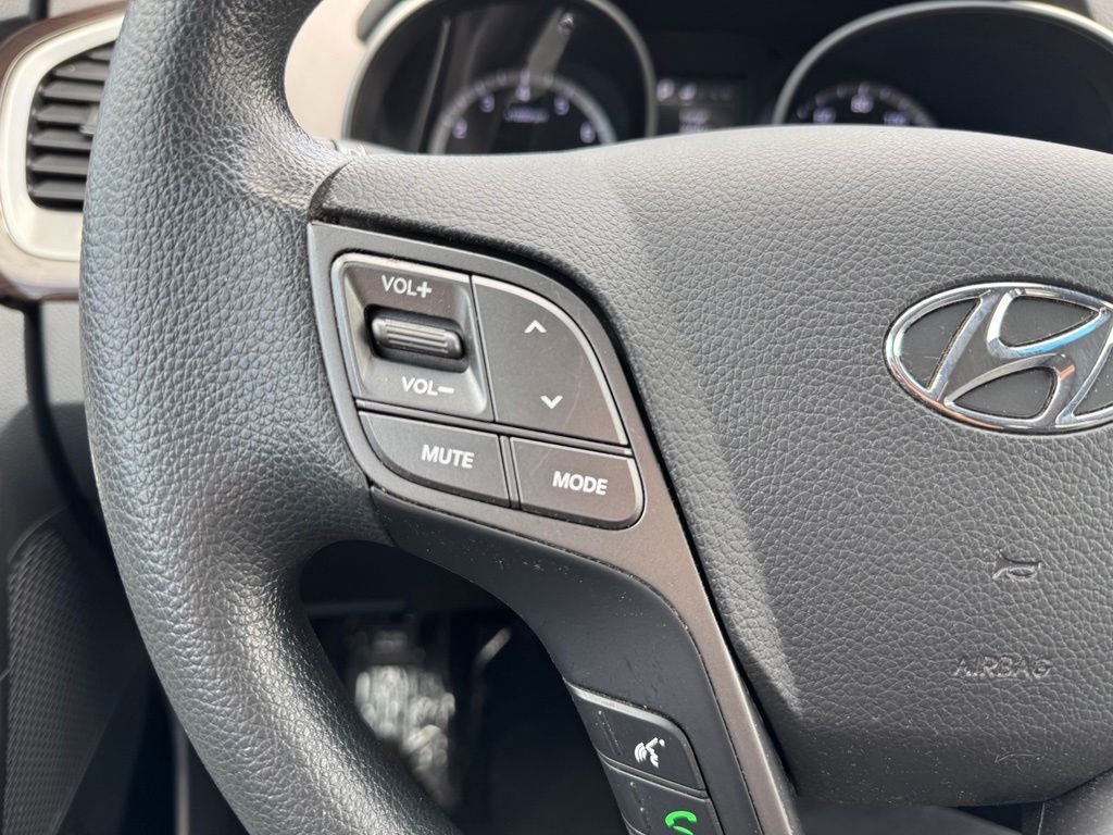 2018 Hyundai Santa Fe SE