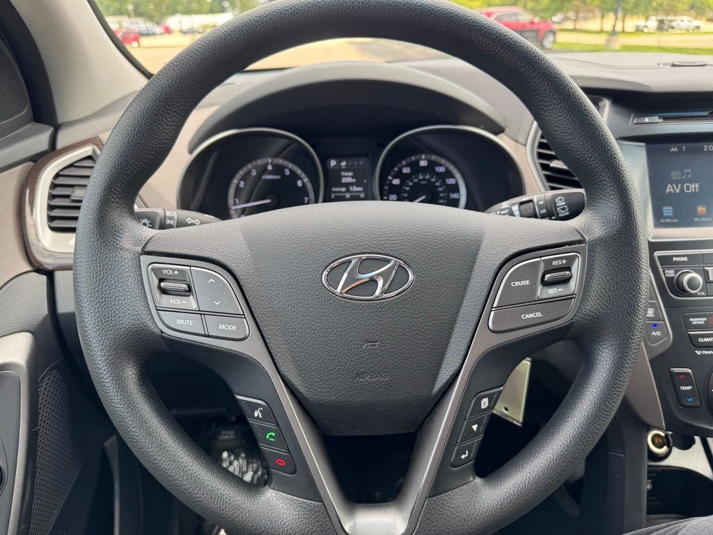 2018 Hyundai Santa Fe SE
