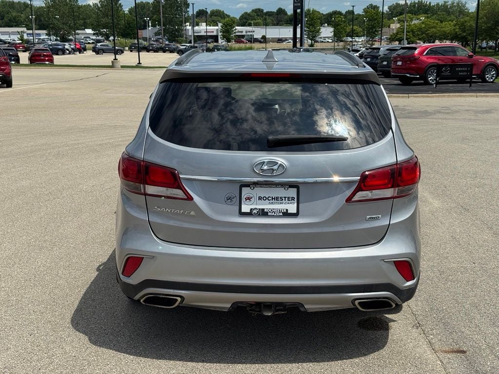 2018 Hyundai Santa Fe SE