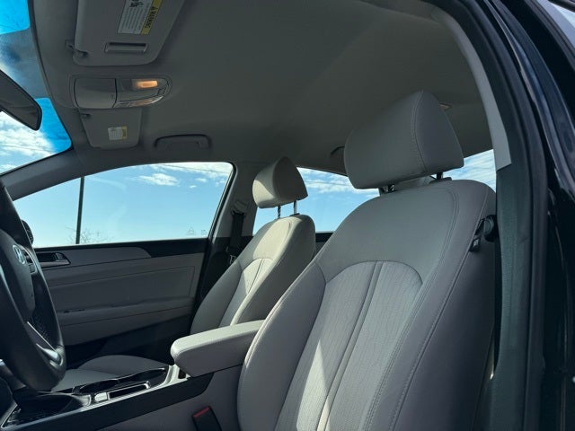 2019 Hyundai Sonata Hybrid SE