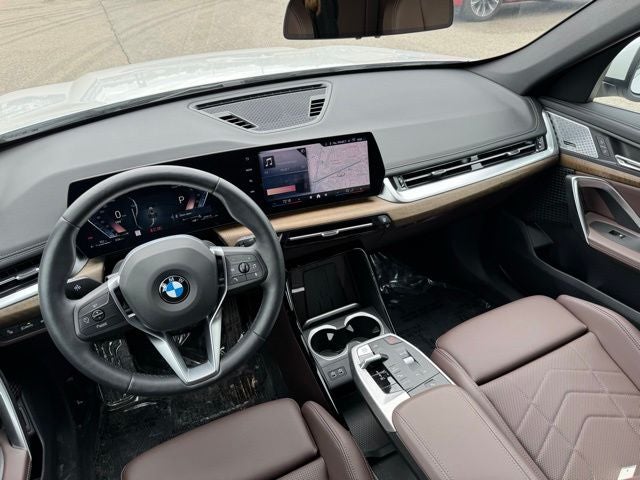2025 BMW X1 xDrive28i w/ Panoramic Moonroof