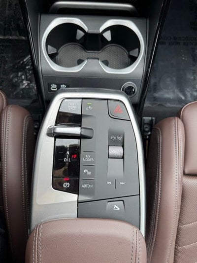 2025 BMW X1 xDrive28i w/ Panoramic Moonroof
