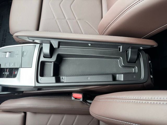 2025 BMW X1 xDrive28i w/ Panoramic Moonroof