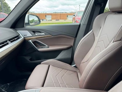 2025 BMW X1 xDrive28i w/ Panoramic Moonroof