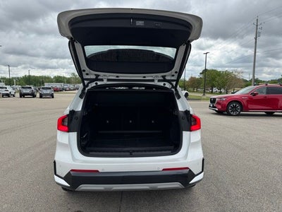 2025 BMW X1 xDrive28i w/ Panoramic Moonroof
