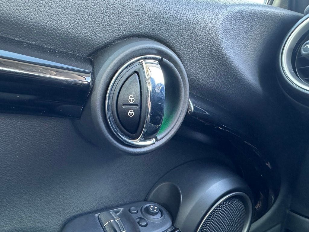 2015 MINI Cooper S Base