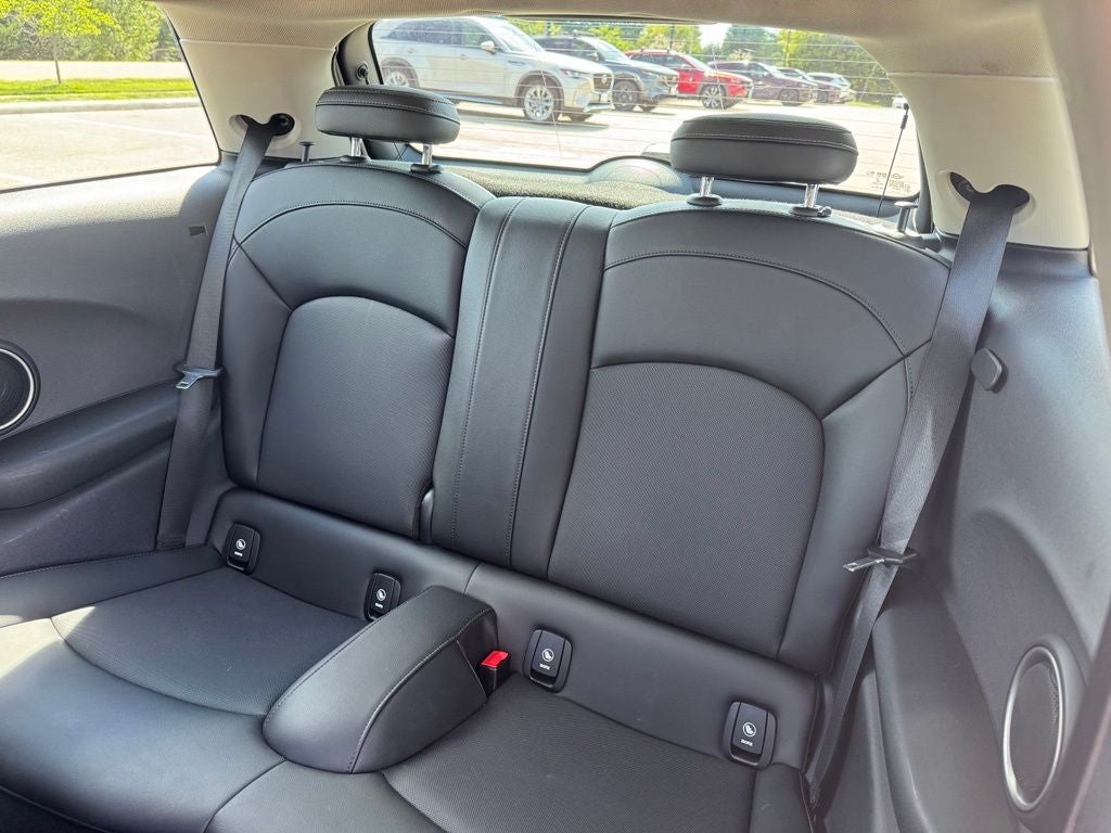 2015 MINI Cooper S Base