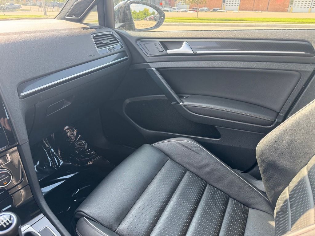 2019 Volkswagen Golf R DCC & Navigation 4Motion