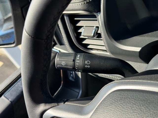 2025 Ford F-150 Lightning Flash w/ Heated Steering Wheel