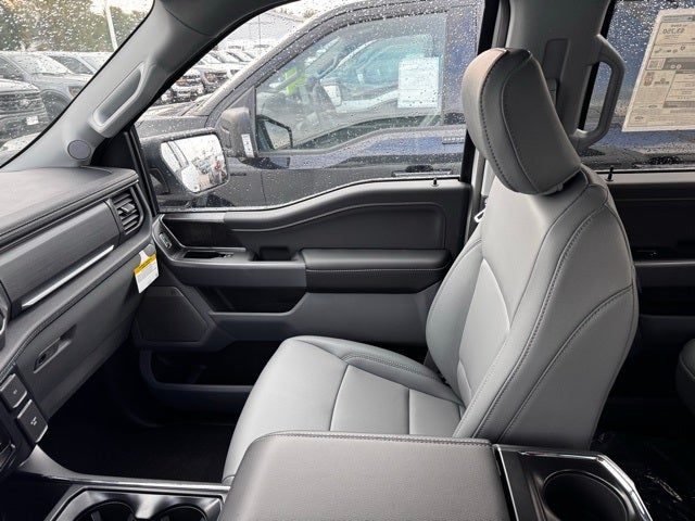 2025 Ford F-150 Lightning Flash w/ Extended Range Batt