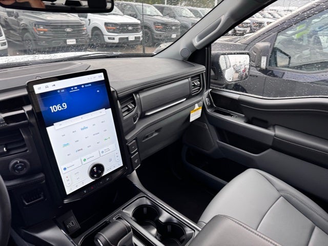 2025 Ford F-150 Lightning Flash w/ Extended Range Batt