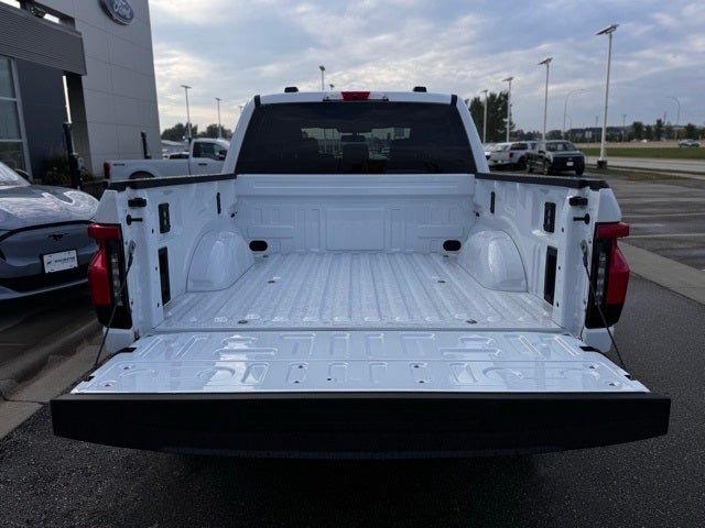 2025 Ford F-150 Lightning Flash w/ Extended Range Batt