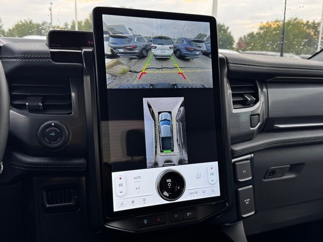 2025 Ford F-150 Lightning Flash w/ Extended Range Batt