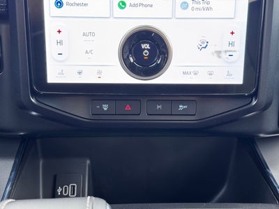 2025 Ford F-150 Lightning Flash w/ Extended Range Batt