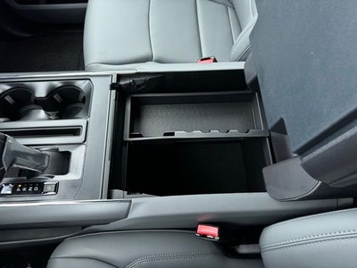 2025 Ford F-150 Lightning Flash w/9.6KW Pro Power Onboard + Max Tow