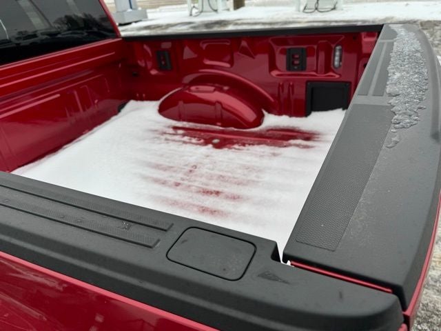 2025 Ford F-150 Lightning Flash w/9.6KW Pro Power Onboard + Max Tow