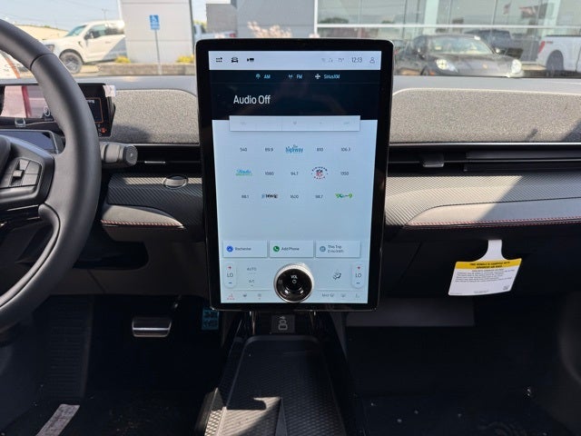 2025 Ford Mustang Mach-E Premium w/ Panoramic Fixed-Glass Roof