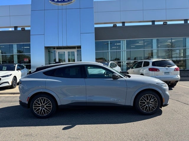 2025 Ford Mustang Mach-E Premium w/Extended Range