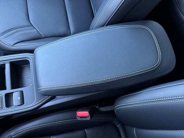 2025 Ford Mustang Mach-E Premium Extended Rang w/ Panoramic Glass Roof