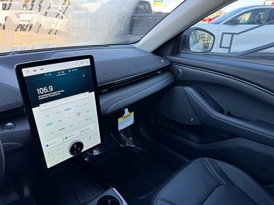 2025 Ford Mustang Mach-E Premium Extended Rang w/ Panoramic Glass Roof