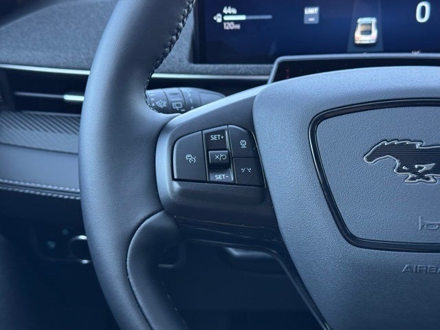 2025 Ford Mustang Mach-E Premium Extended Rang w/ Panoramic Glass Roof