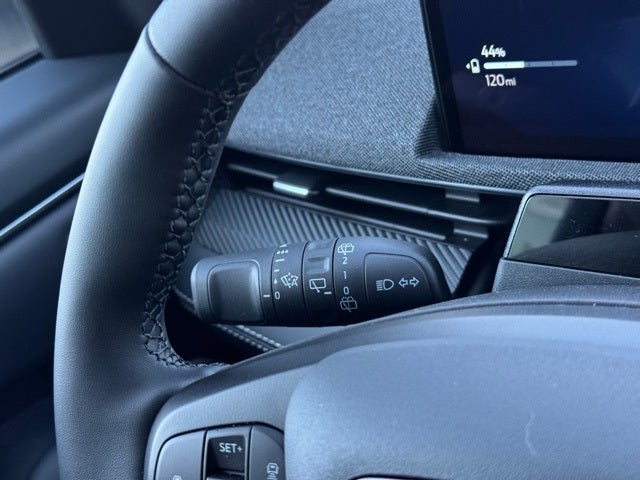 2025 Ford Mustang Mach-E Premium Extended Rang w/ Panoramic Glass Roof