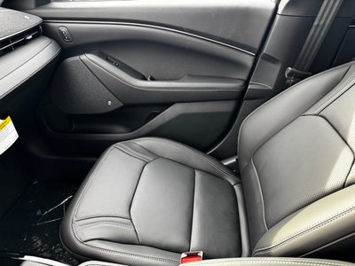 2025 Ford Mustang Mach-E Premium w/Extended Range + Panoramic Vista Roof