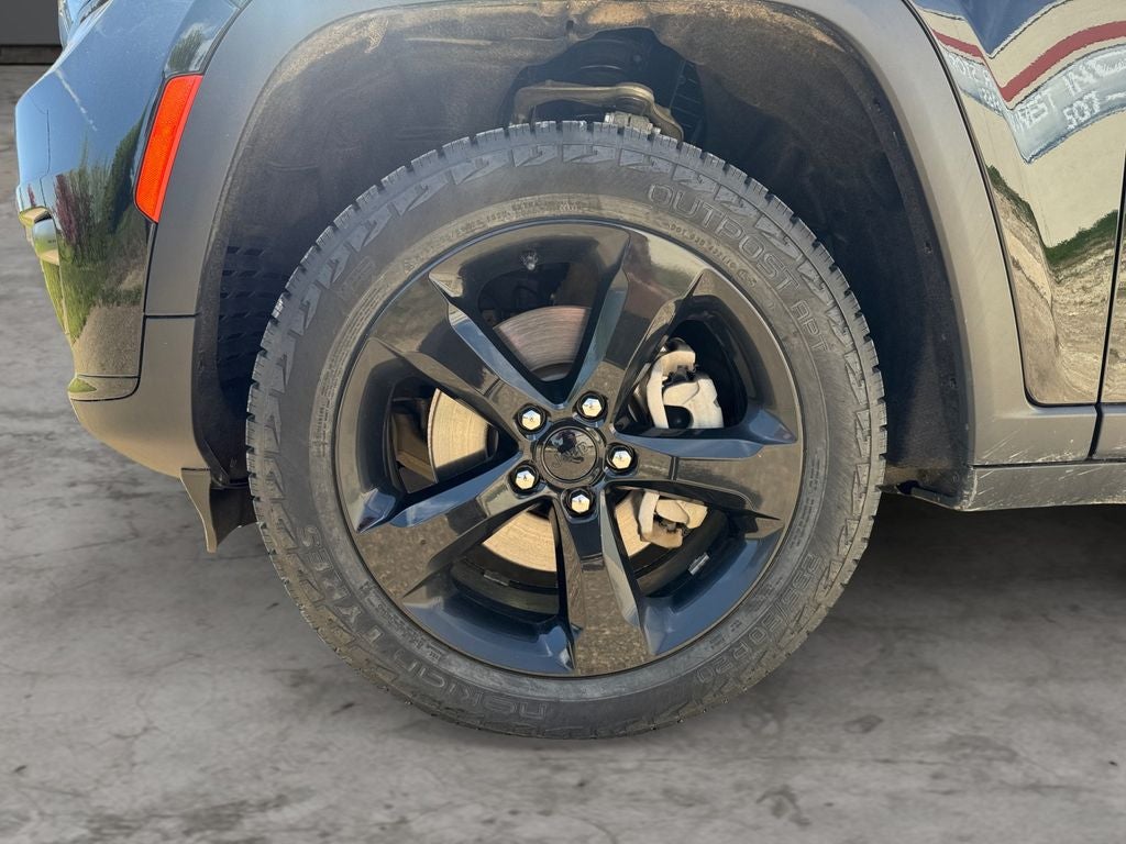 2022 Jeep Grand Cherokee L Altitude 4WD