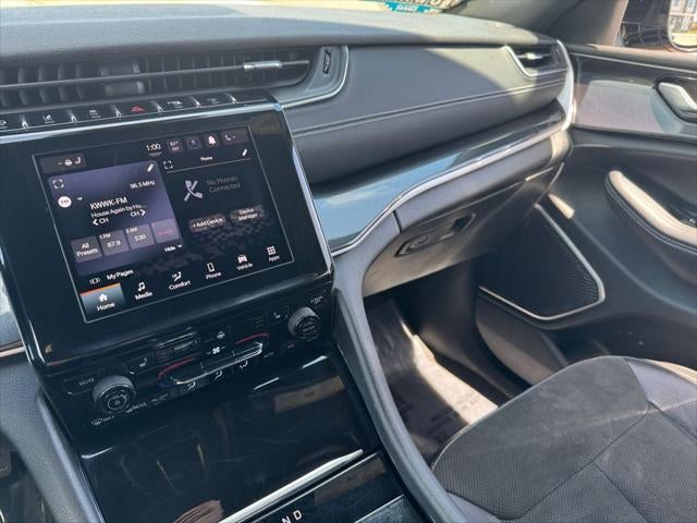2022 Jeep Grand Cherokee L Altitude 4WD