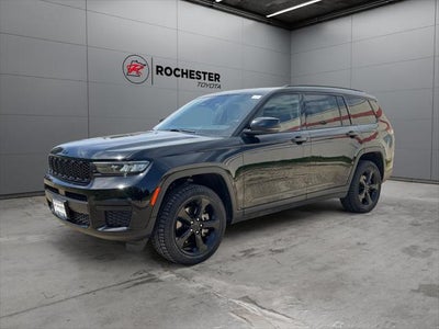 2022 Jeep Grand Cherokee L Altitude 4WD