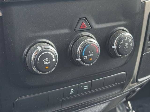 2018 RAM 1500 SLT 4WD