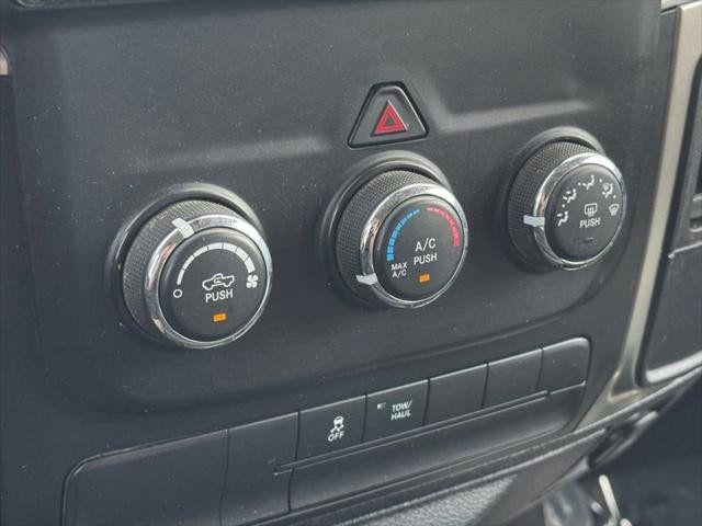 2018 RAM 1500 SLT 4WD