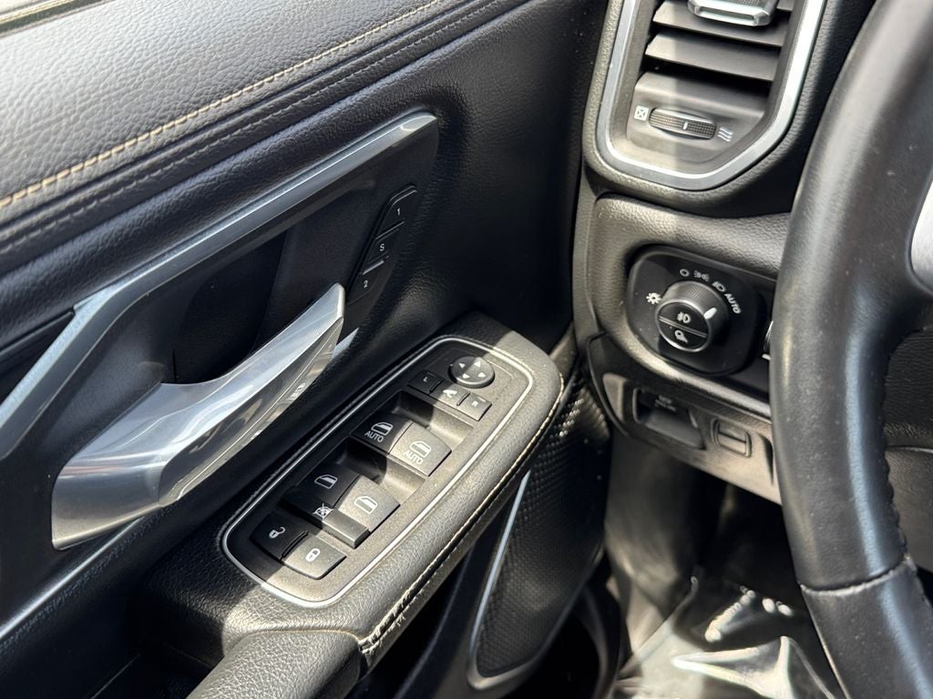 2023 RAM 1500 Laramie 4WD