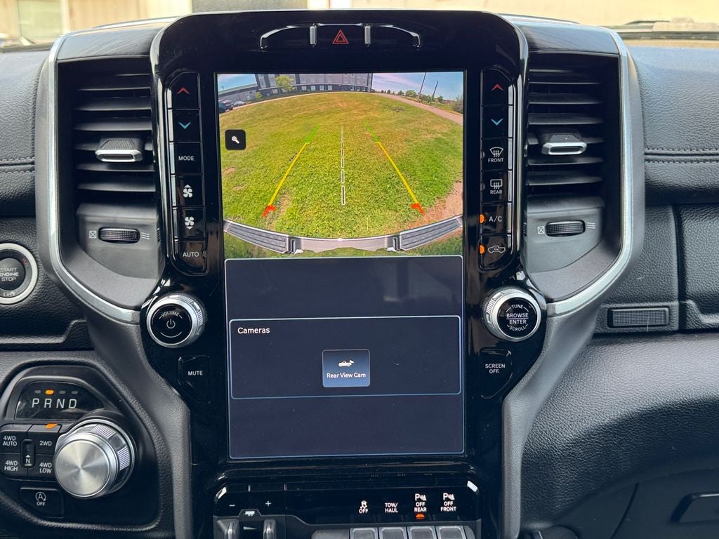 2023 RAM 1500 Laramie 4WD