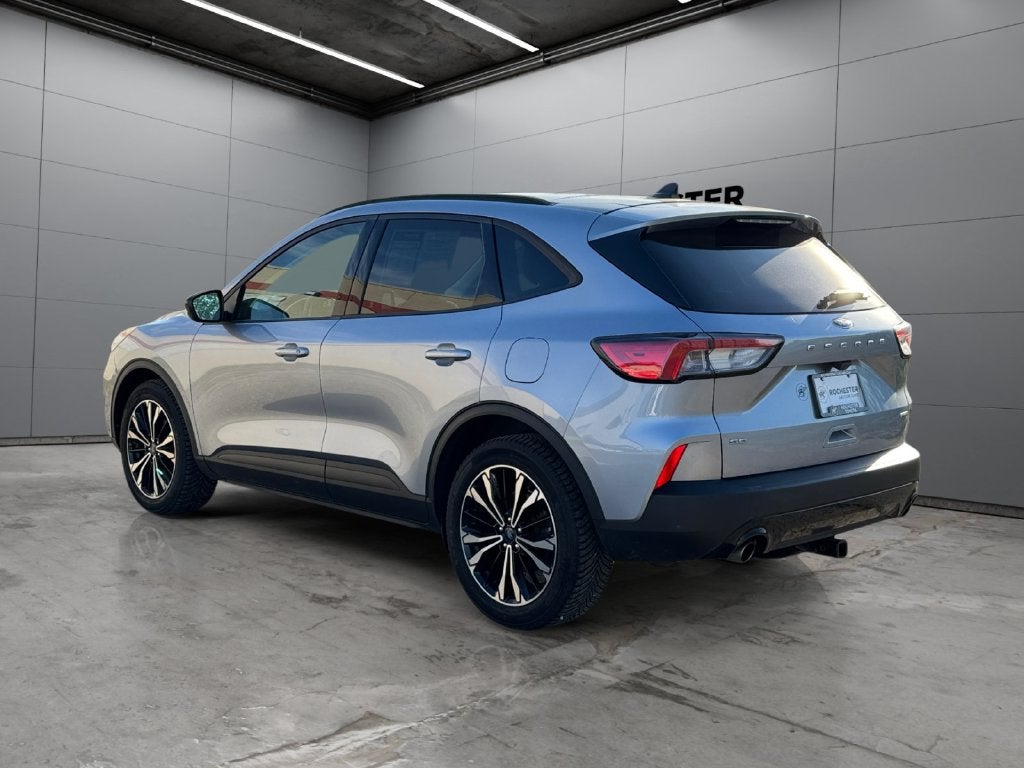 2022 Ford Escape Hybrid SE AWD