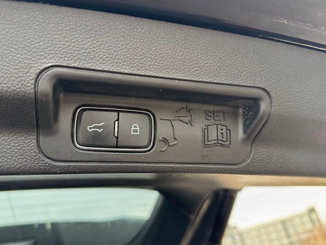 2020 Ford Explorer XLT 4WD