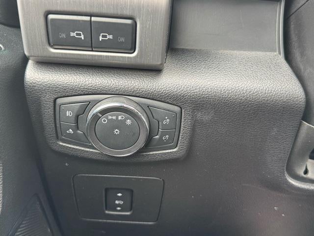 2015 Ford F-150 Platinum 4WD